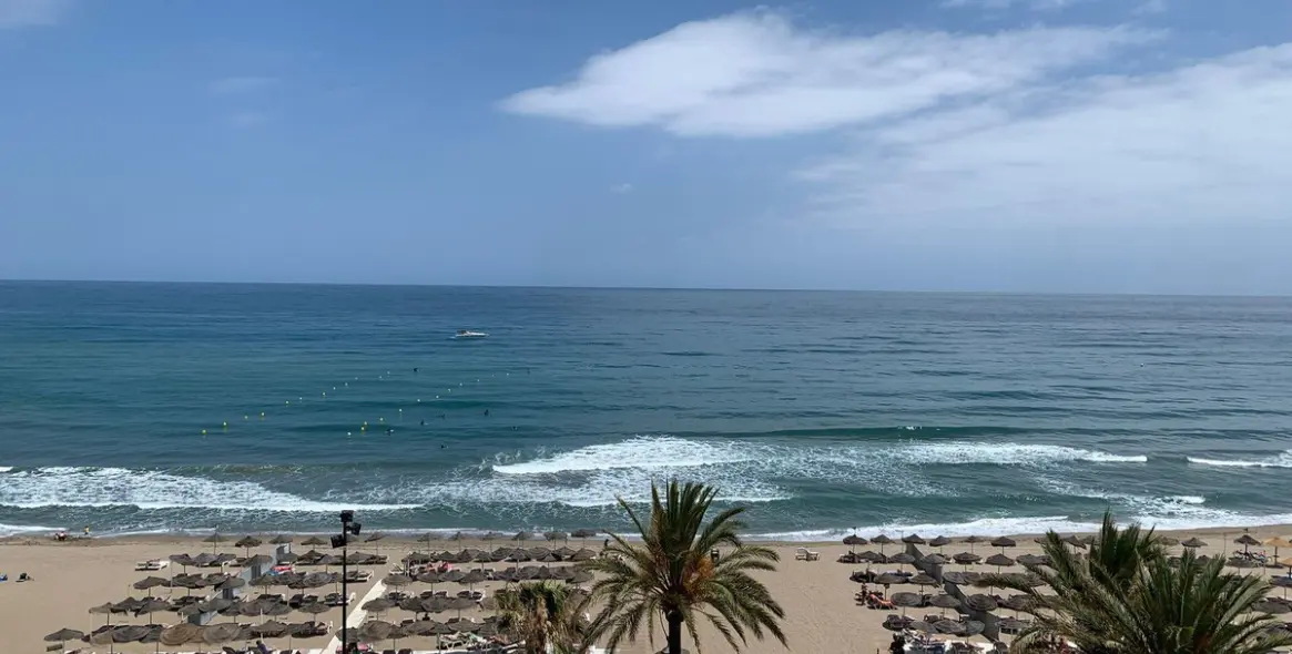 Продажа апартаментов на среднем этаже в Fuengirola 2