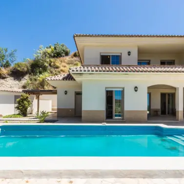 Sale of detached villa in Vélez-Málaga