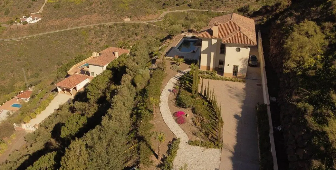 Sale of detached villa in Vélez-Málaga 73
