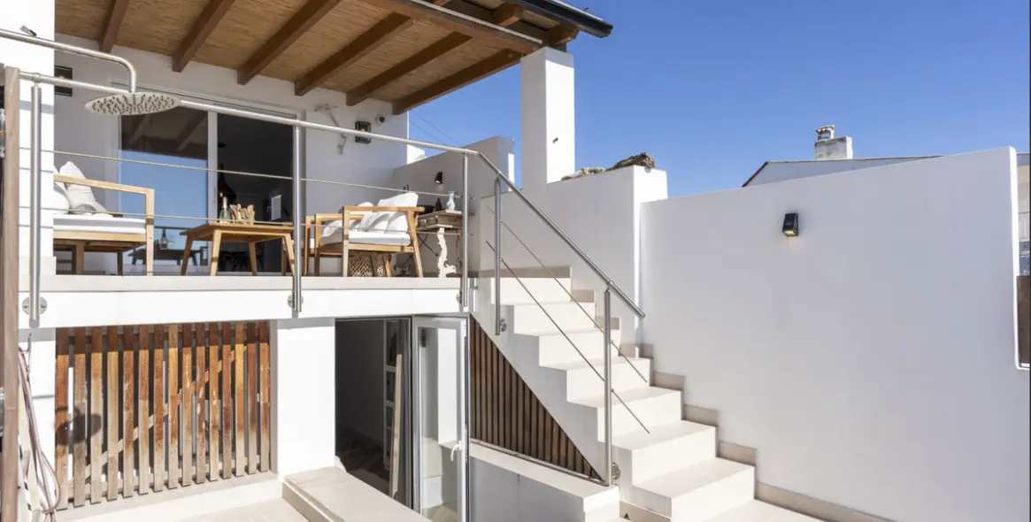 Venta de casa pareada en Estepona 1