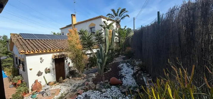 Sale of detached villa in Mijas 1
