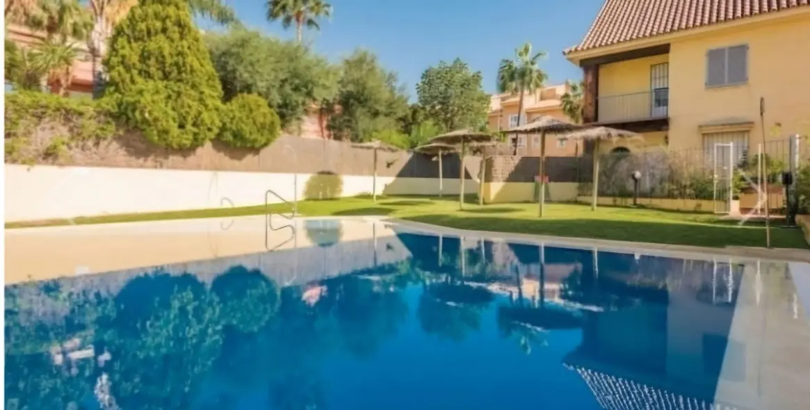 Sale of townhouse in San Pedro de Alcántara 5