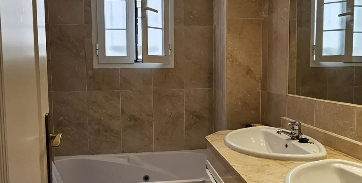 Sale of townhouse in San Pedro de Alcántara 41