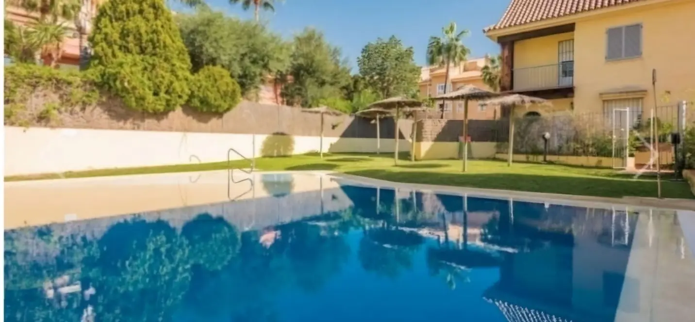 Sale of townhouse in San Pedro de Alcántara 3
