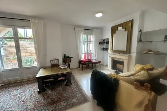 Image 6 thumb