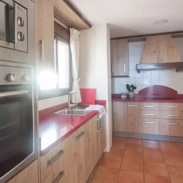 Продажа  отдельно стоящей виллы в Estepona