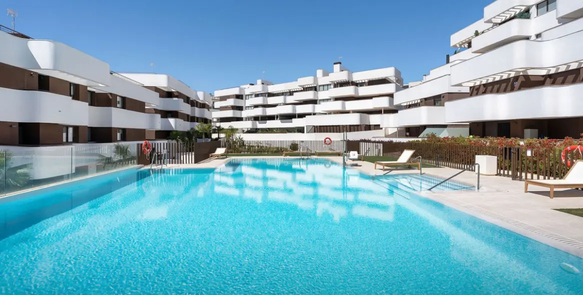 Продажа пентхауса в Estepona 1