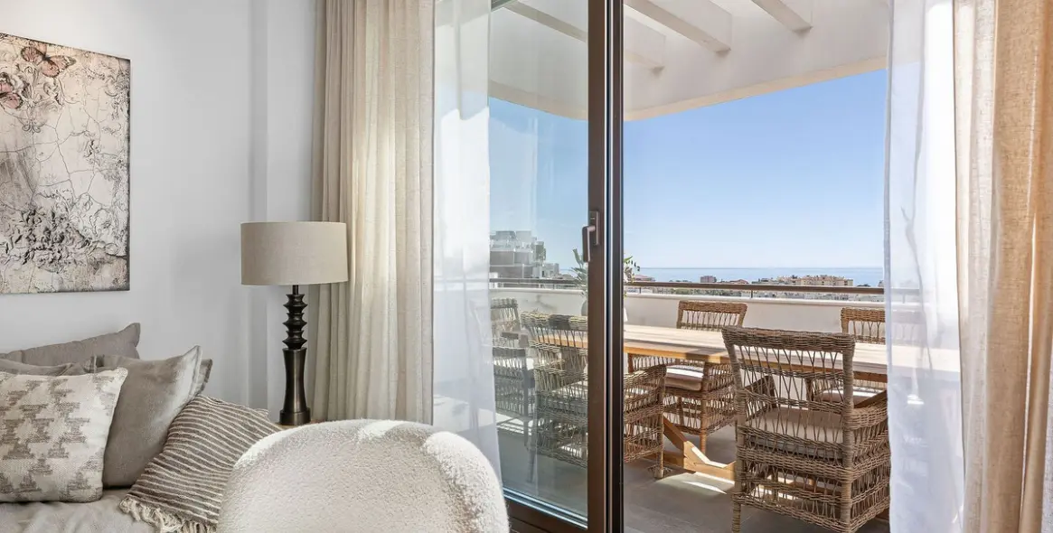 Продажа пентхауса в Estepona 8