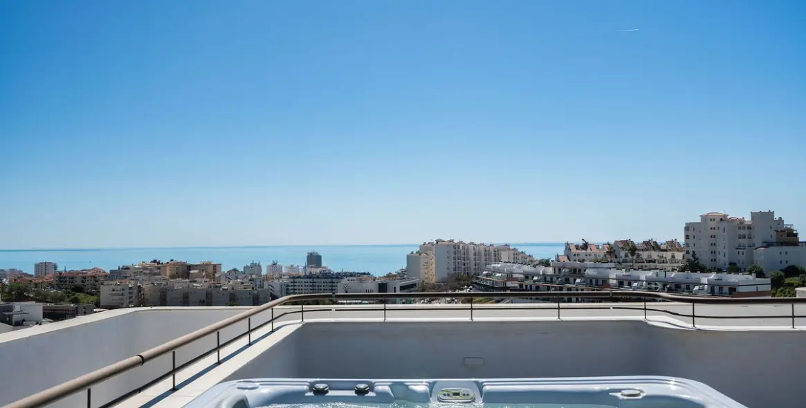 Продажа пентхауса в Estepona 25