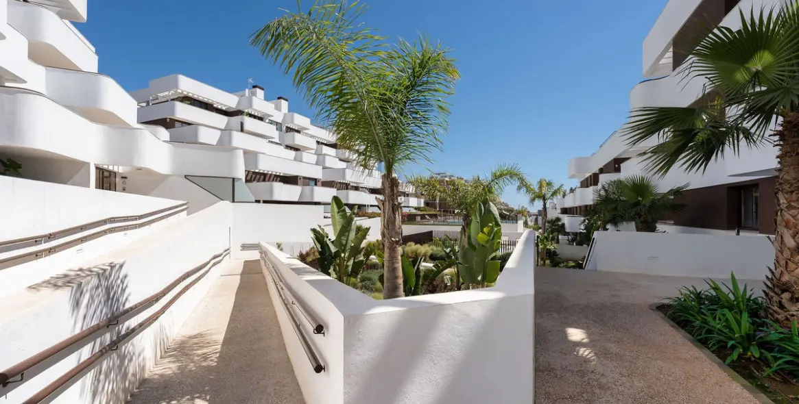 Продажа пентхауса в Estepona 27