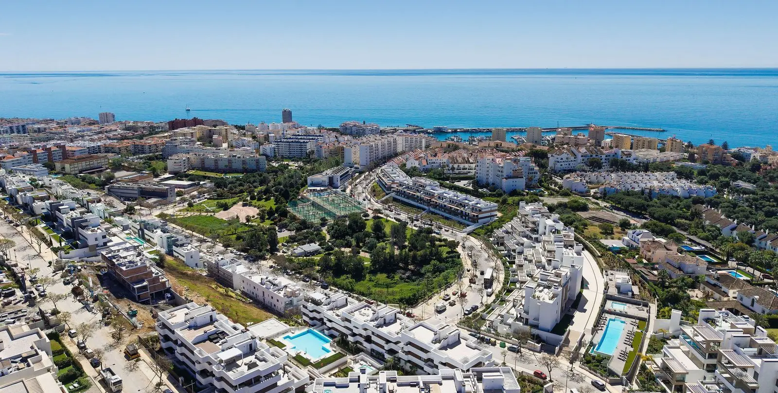 Sale of penthouse in Estepona 33