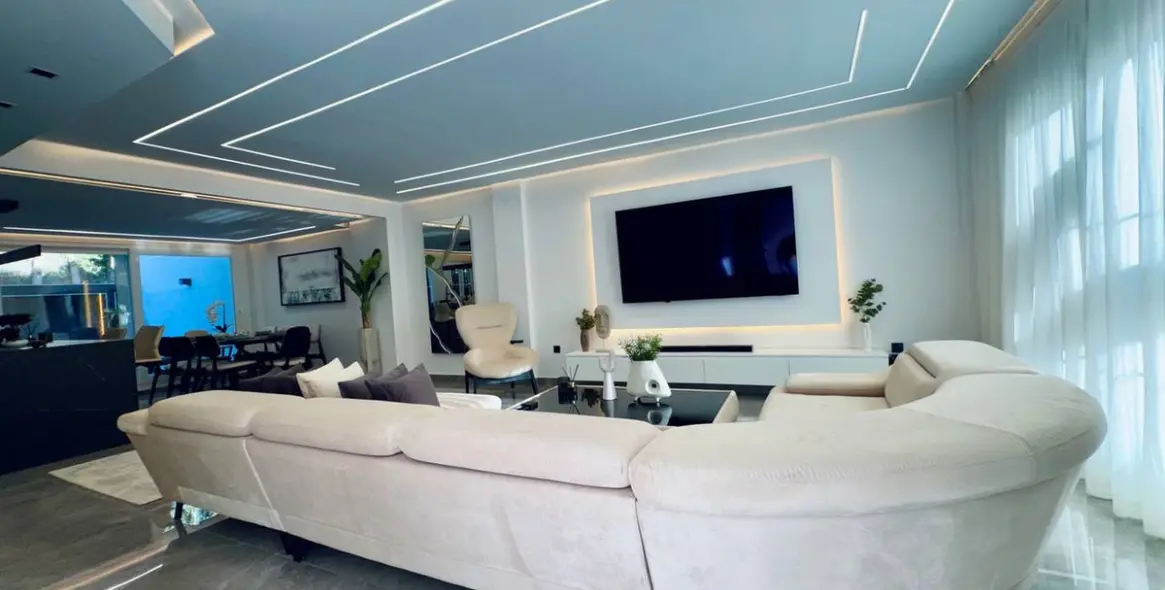 Sale of townhouse in Marbella 1
