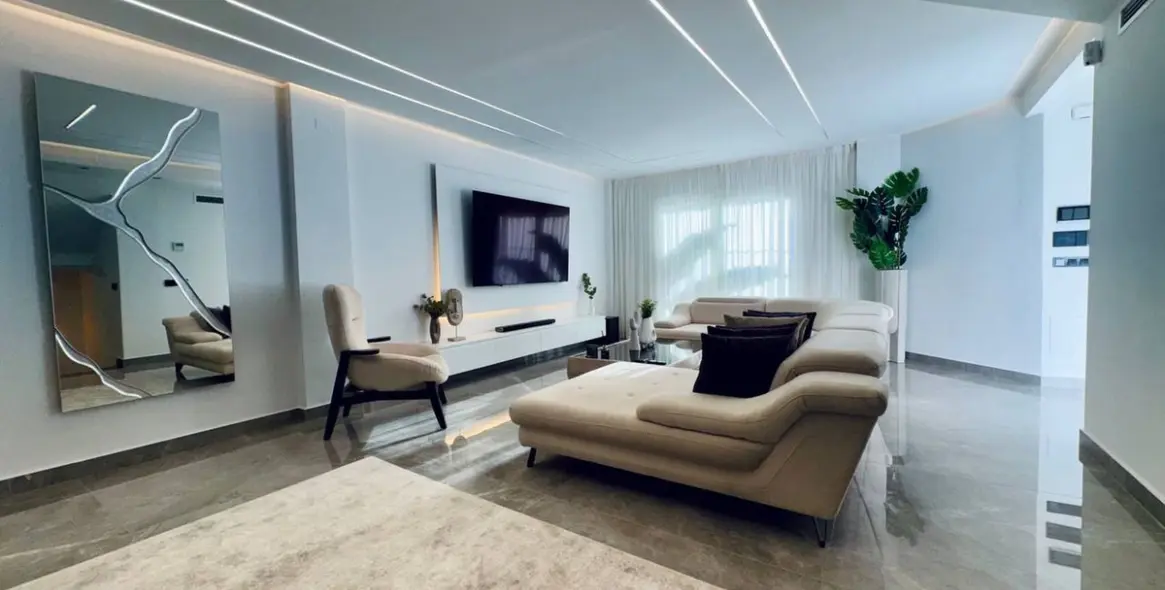 Sale of townhouse in Marbella 4