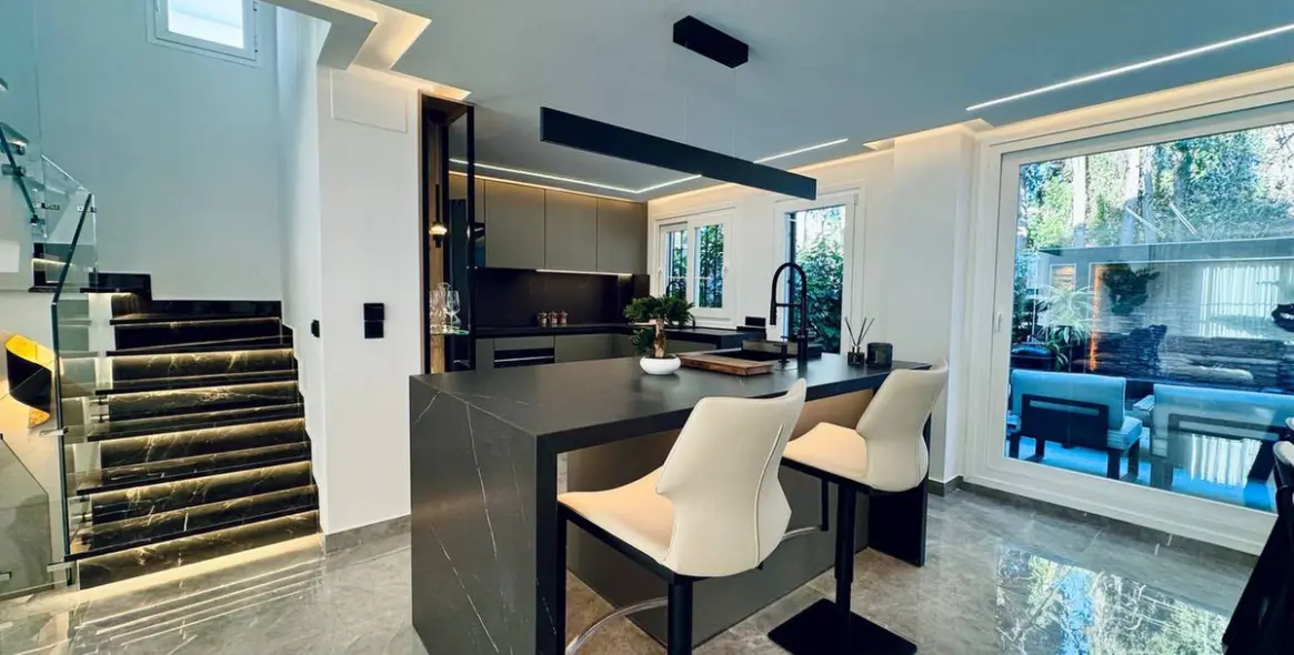 Sale of townhouse in Marbella 5