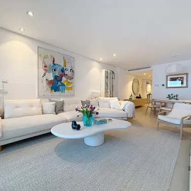 Venta de apartamento en planta baja en Estepona