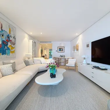 Venta de apartamento en planta baja en Estepona