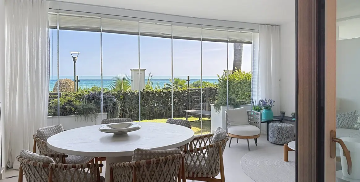 Продажа апартаментов на первом этаже в Estepona 9