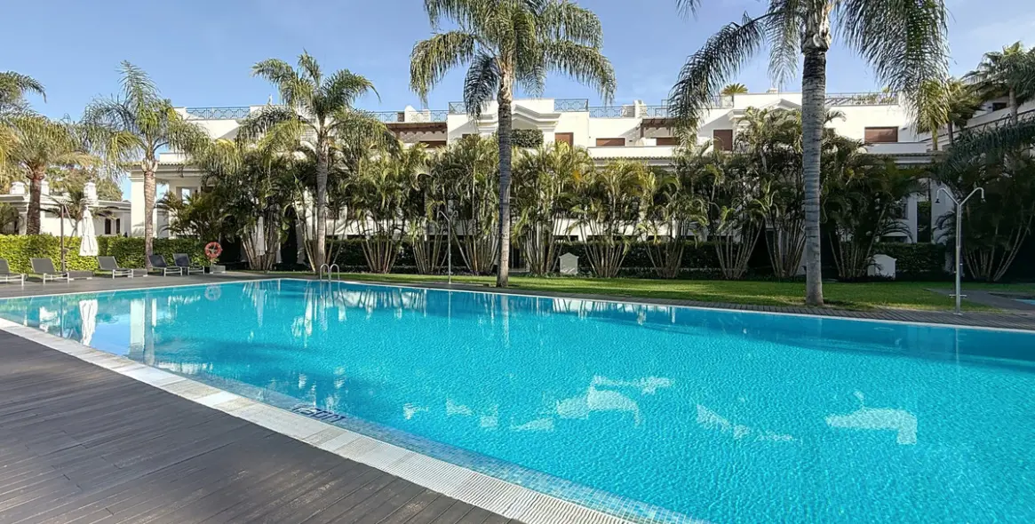 Продажа апартаментов на первом этаже в Estepona 64