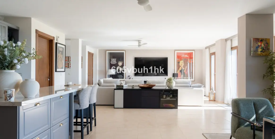 Venta de villa independiente en Benahavís 24