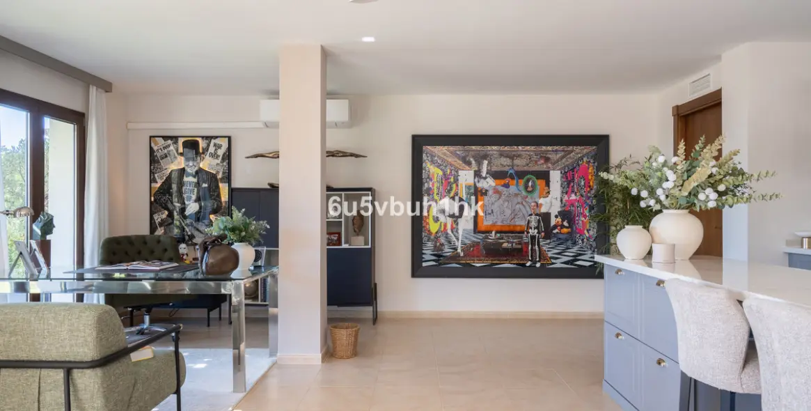 Venta de villa independiente en Benahavís 25