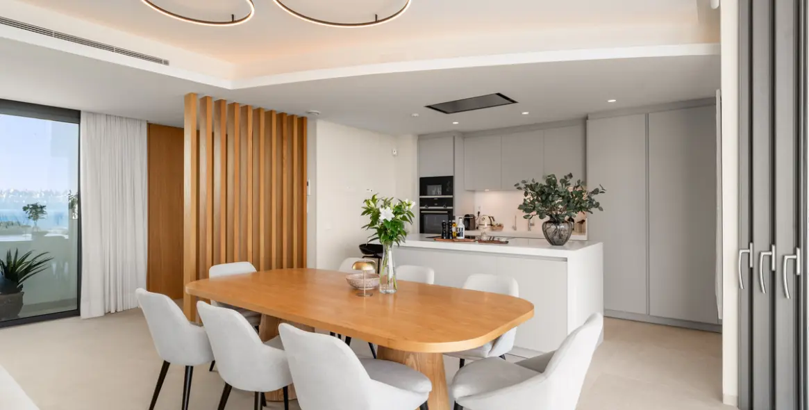 Venta de ático dúplex en Benahavís 4