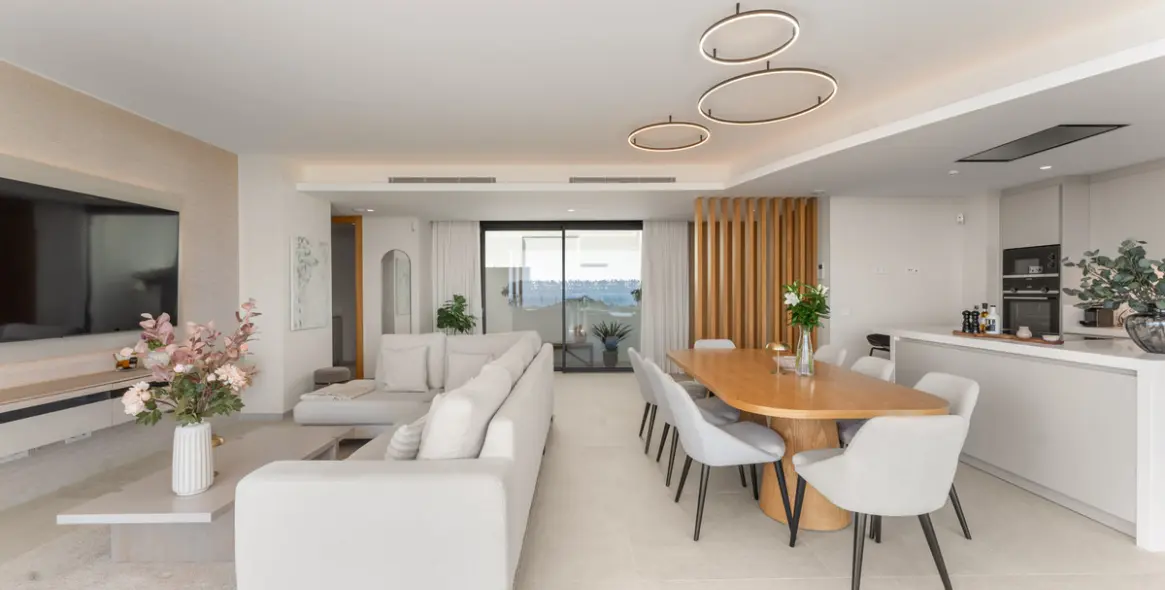 Venta de ático dúplex en Benahavís 8