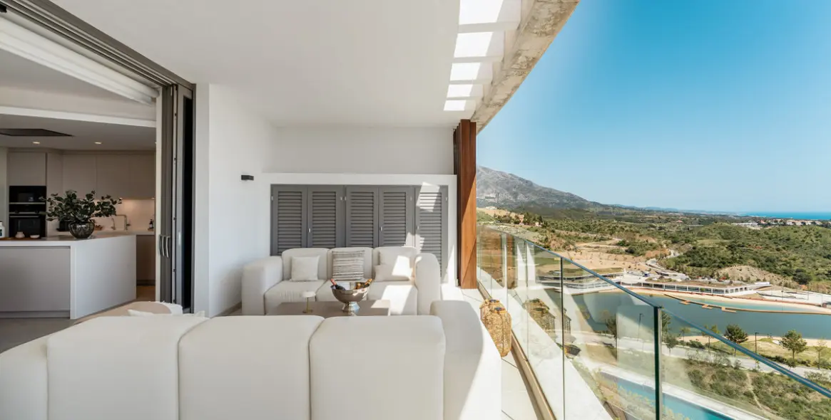 Venta de ático dúplex en Benahavís 17