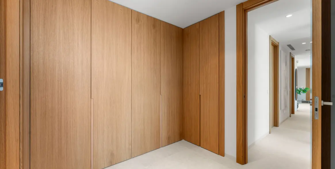 Venta de ático dúplex en Benahavís 38