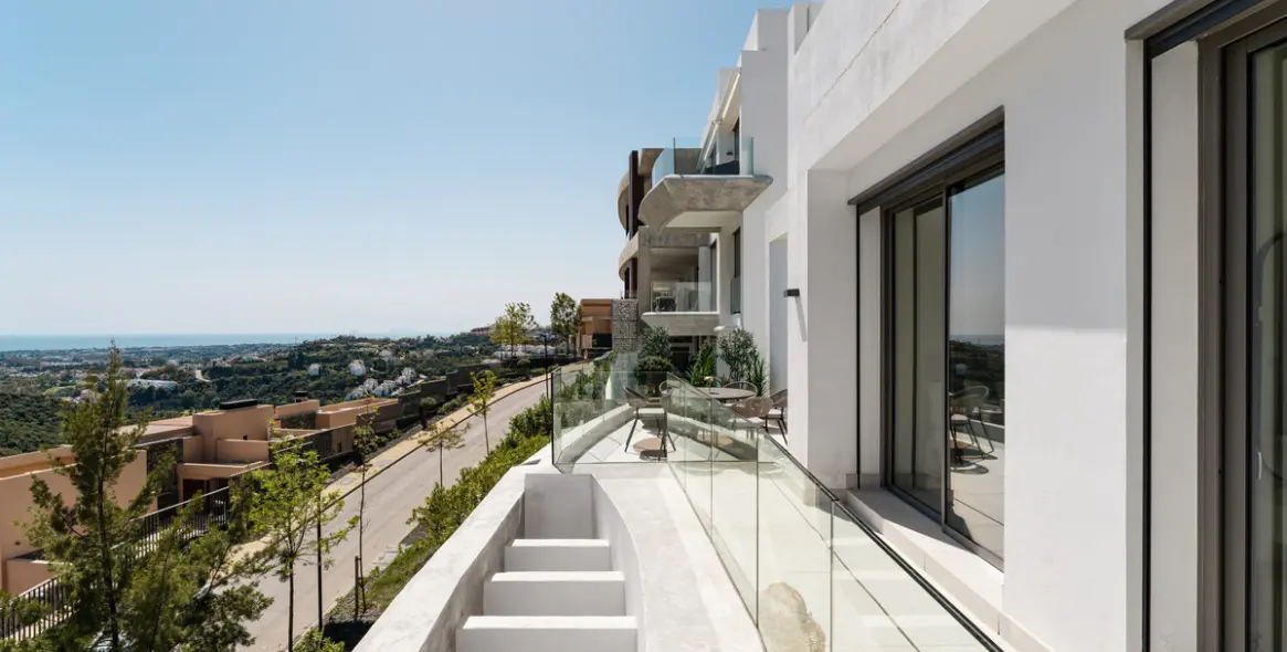 Venta de ático dúplex en Benahavís 42