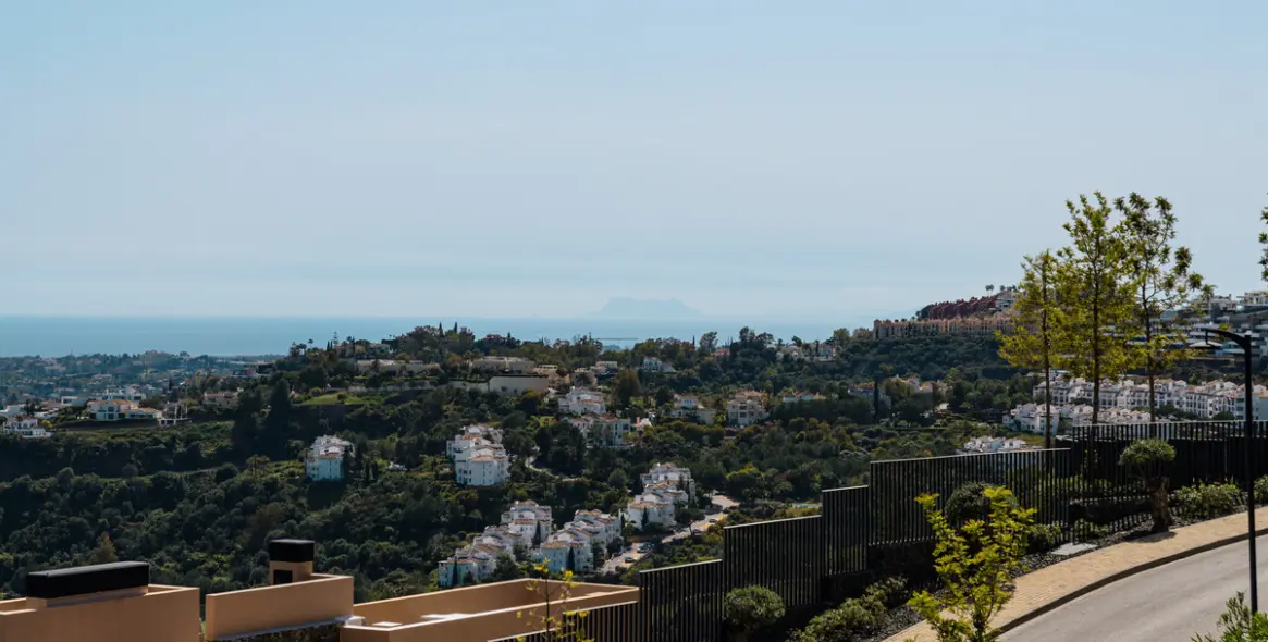 Venta de ático dúplex en Benahavís 59