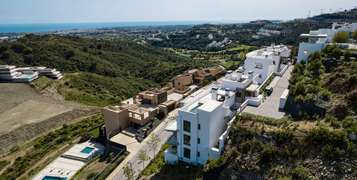 Venta de ático dúplex en Benahavís 66