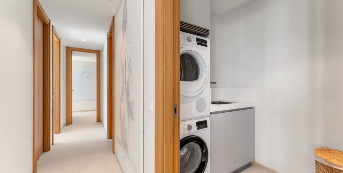 Venta de ático dúplex en Benahavís 70