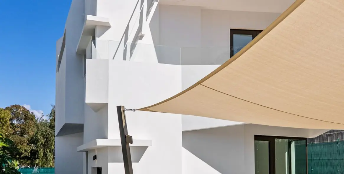 Venta de villa independiente en Atalaya 4