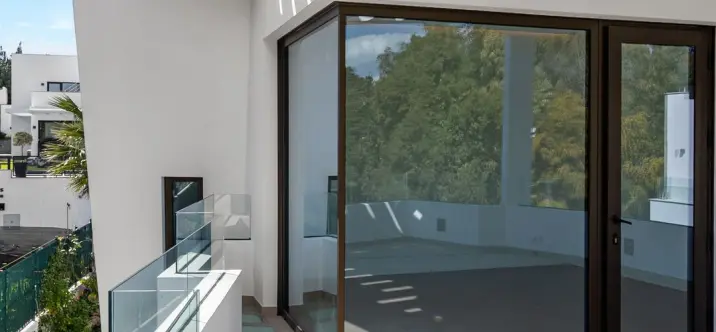 Venta de villa independiente en Atalaya 4