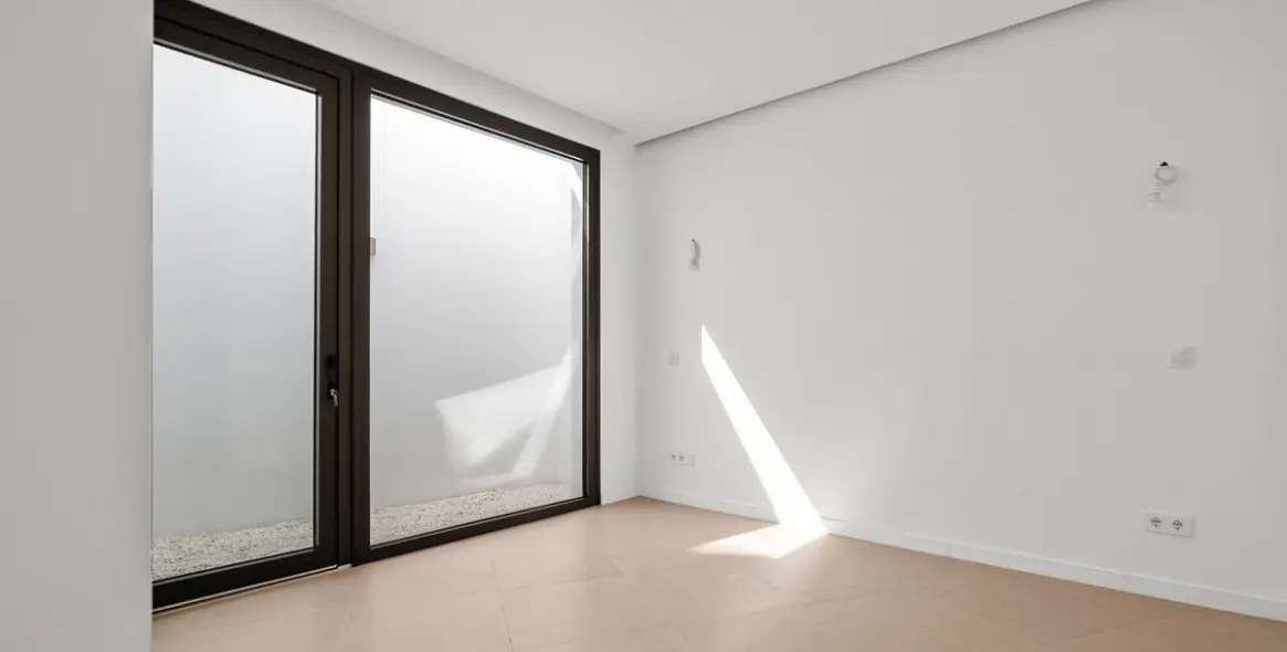 Sale of detached villa in Atalaya 19