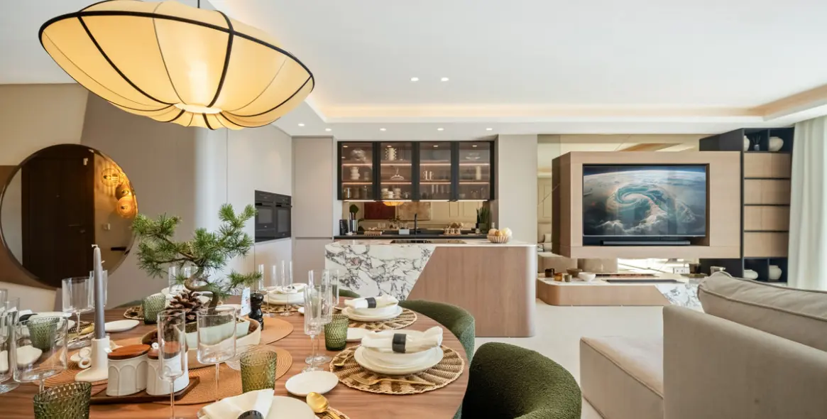 Venta de apartamento en planta media en The Golden Mile 17