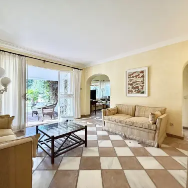 Venta de villa independiente en San Pedro de Alcántara