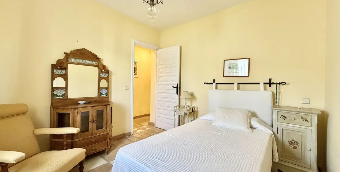 Venta de villa independiente en San Pedro de Alcántara 30