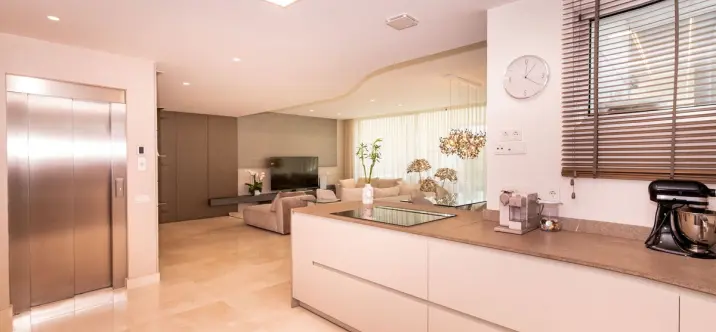 Venta de villa independiente en San Pedro de Alcántara 4