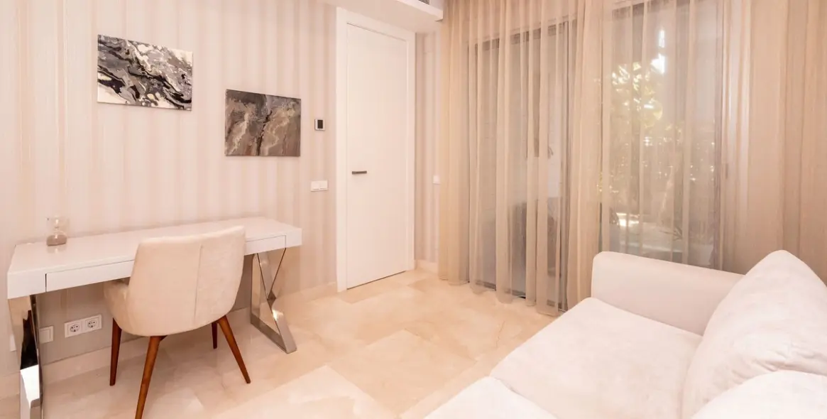 Venta de villa independiente en San Pedro de Alcántara 14