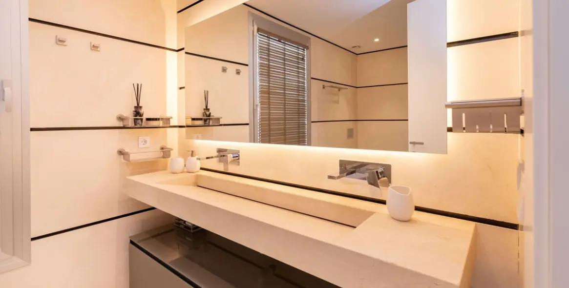 Venta de villa independiente en San Pedro de Alcántara 22