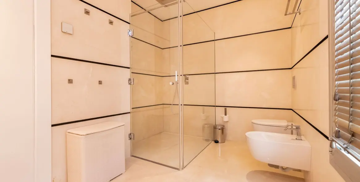 Venta de villa independiente en San Pedro de Alcántara 23