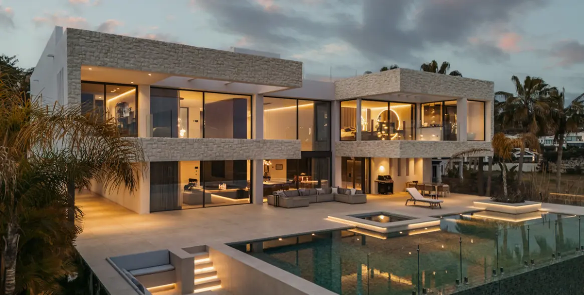 Venta de villa independiente en Benahavís 1