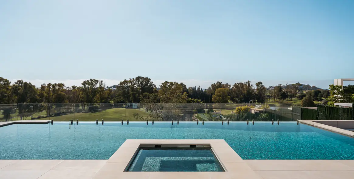 Venta de villa independiente en Benahavís 8