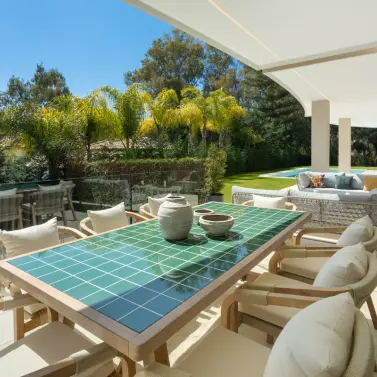 Venta de villa independiente en Nueva Andalucía