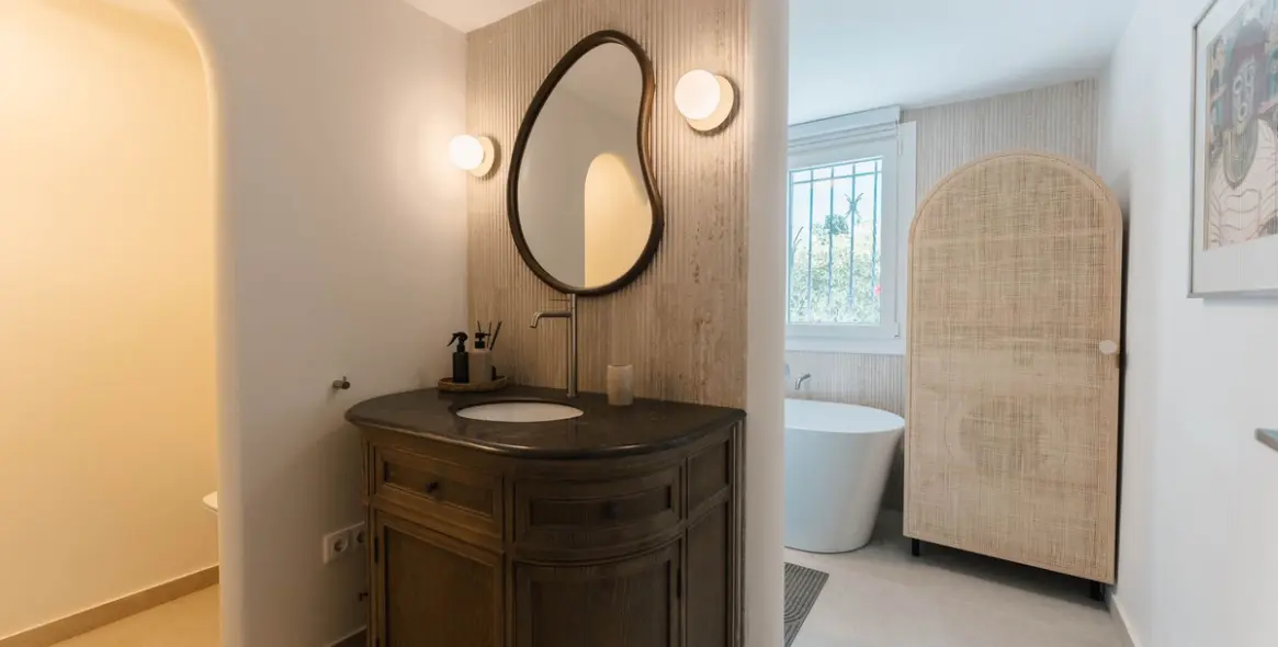 Short-term rent of detached villa in Costabella 38