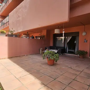 Long-term rent of ground floor apartment in Estepona