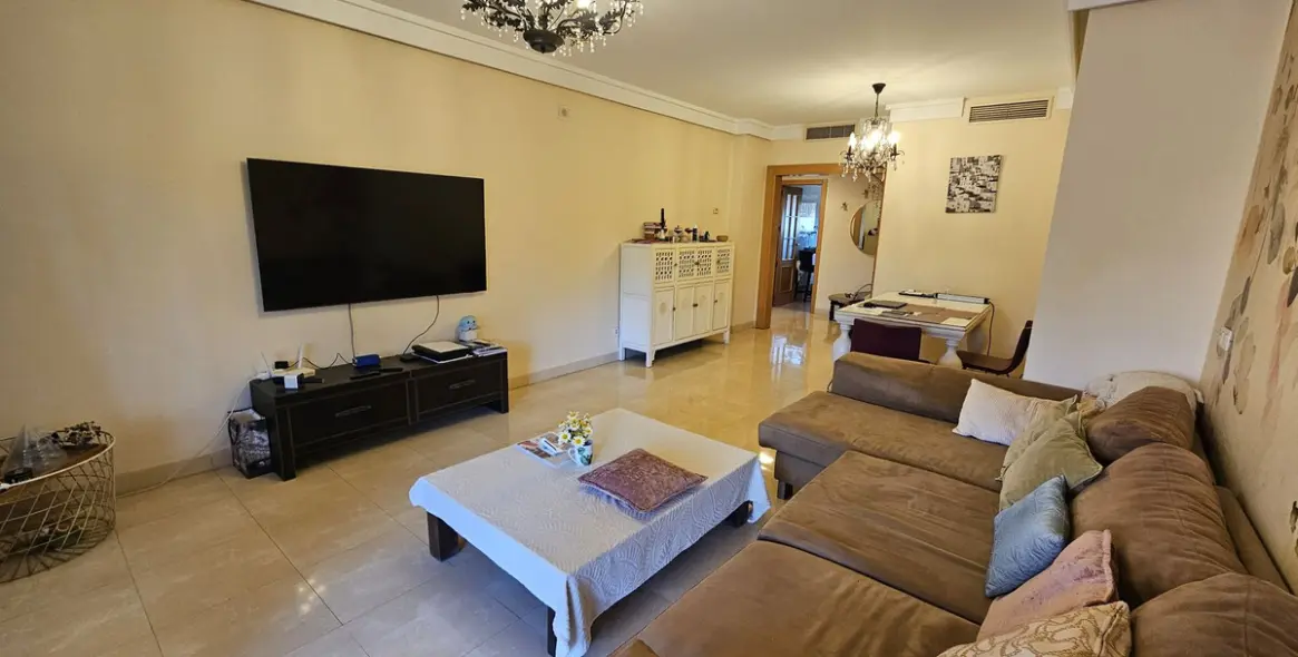 Long-term rent of ground floor apartment in Estepona 10