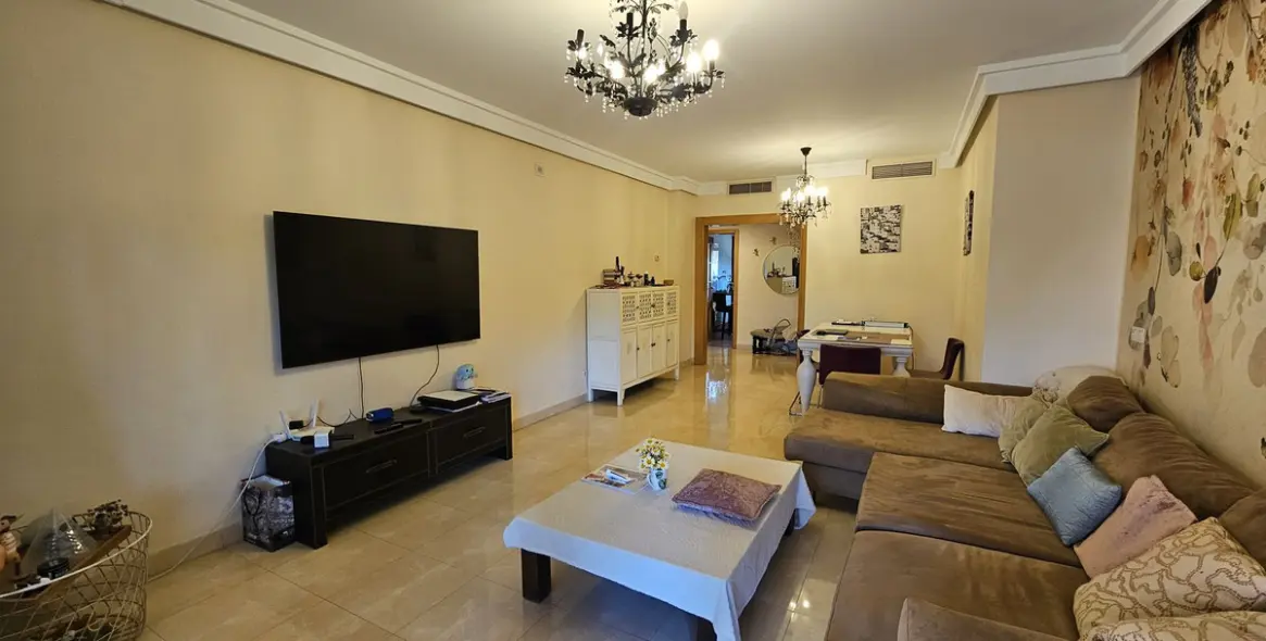 Long-term rent of ground floor apartment in Estepona 12