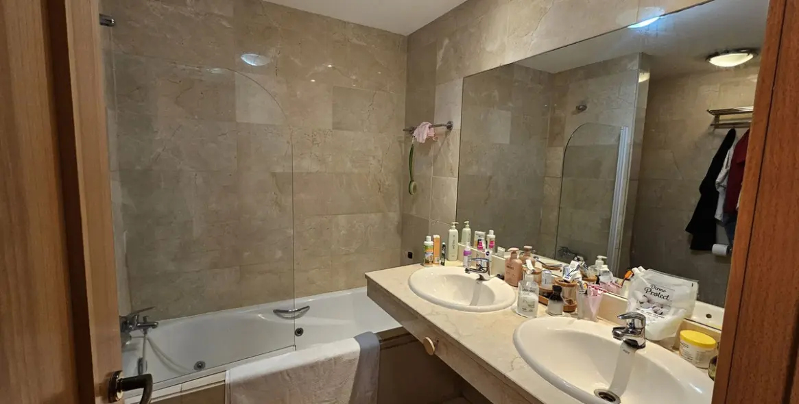 Long-term rent of ground floor apartment in Estepona 28